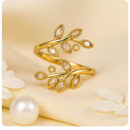 Golden Laurel Ring